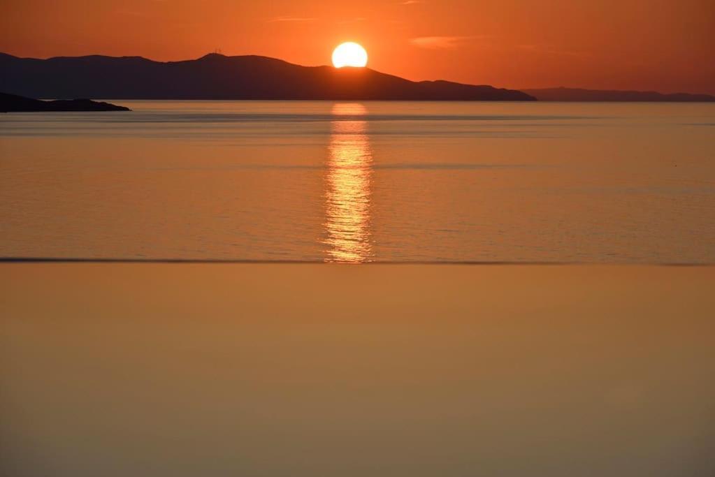 Mykonos Sea View Luxury Villa By Calypso Sunset Villas Mykonos Town 外观 照片